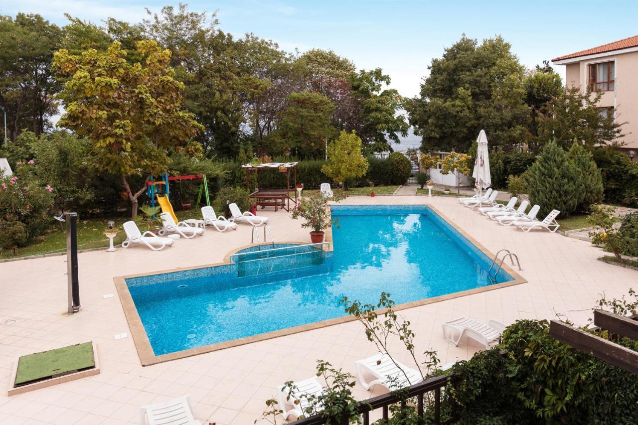 Aparthouse Paradise Bay Apartamento Sozopol Exterior foto