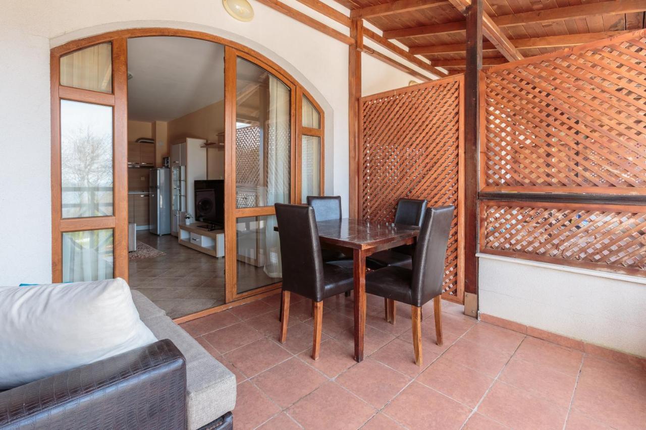 Aparthouse Paradise Bay Apartamento Sozopol Exterior foto