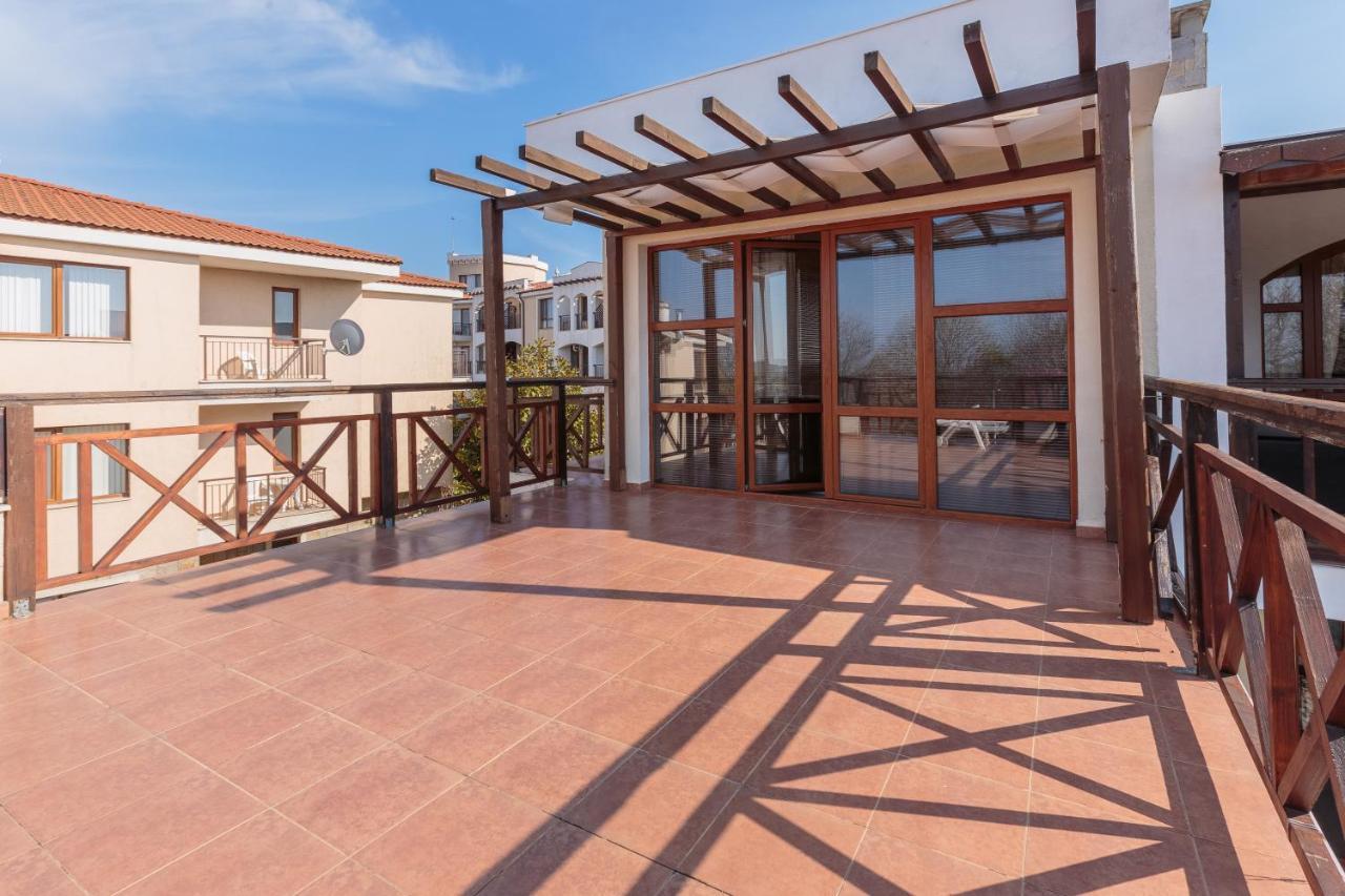 Aparthouse Paradise Bay Apartamento Sozopol Exterior foto