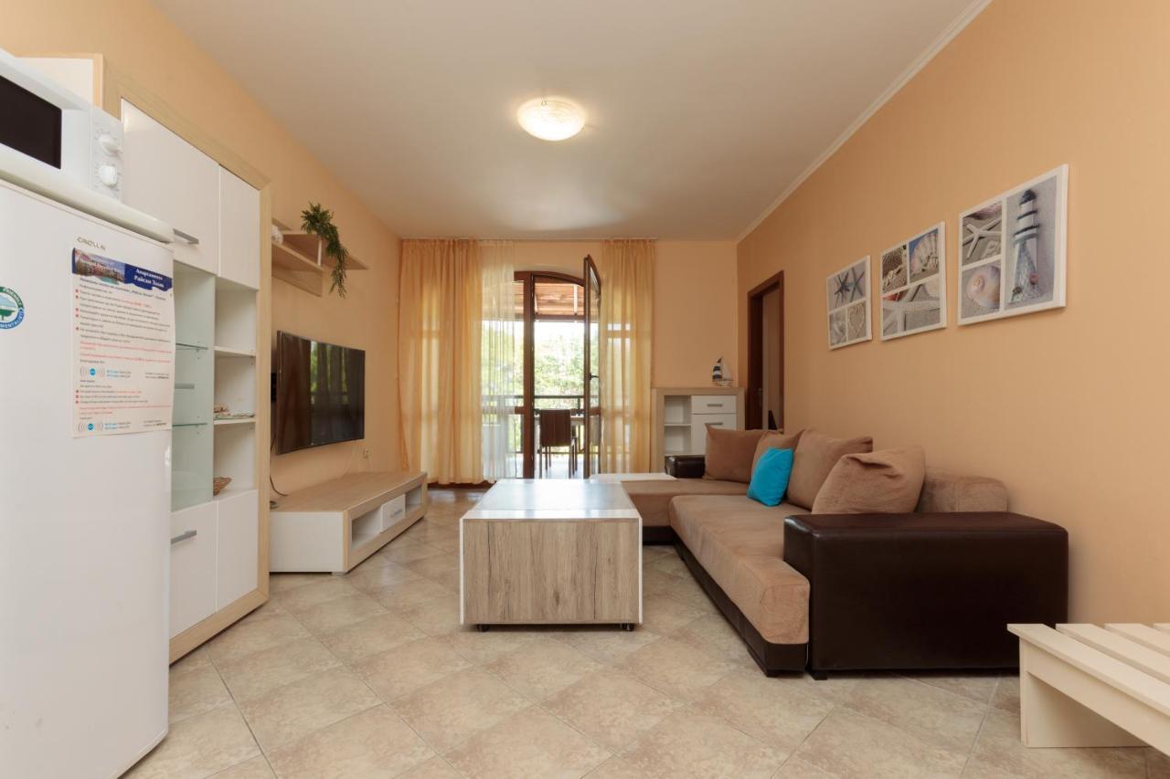 Aparthouse Paradise Bay Apartamento Sozopol Exterior foto