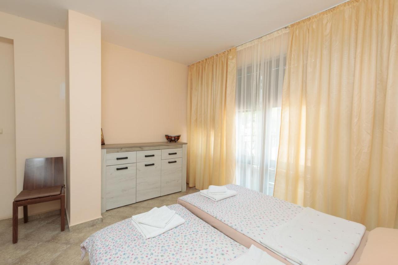 Aparthouse Paradise Bay Apartamento Sozopol Exterior foto